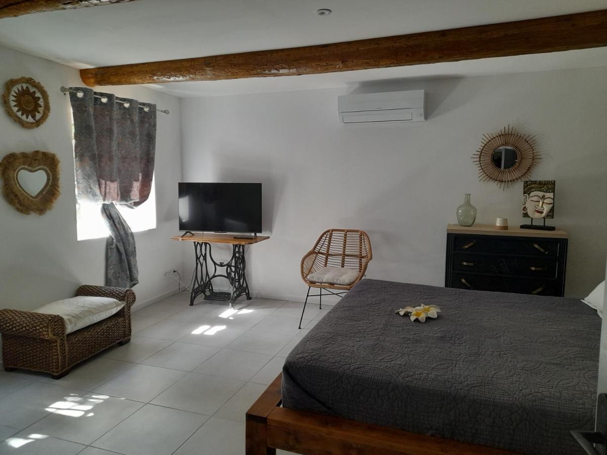 La Ferme Des Oliviers Villa Sollies Pont Ngoại thất bức ảnh